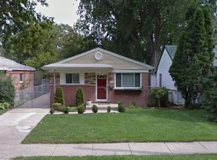 5940 Robindale Ave, Dearborn Heights, MI 48127