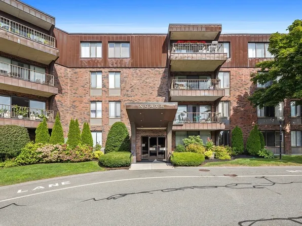 1006 Paradise Rd APT 1A, Swampscott, MA 01907