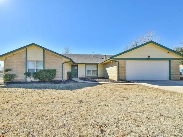 3317 Hunting Hawk Cir, Edmond, OK 73013