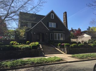 1932 NE Stanton St, Portland, OR 97212