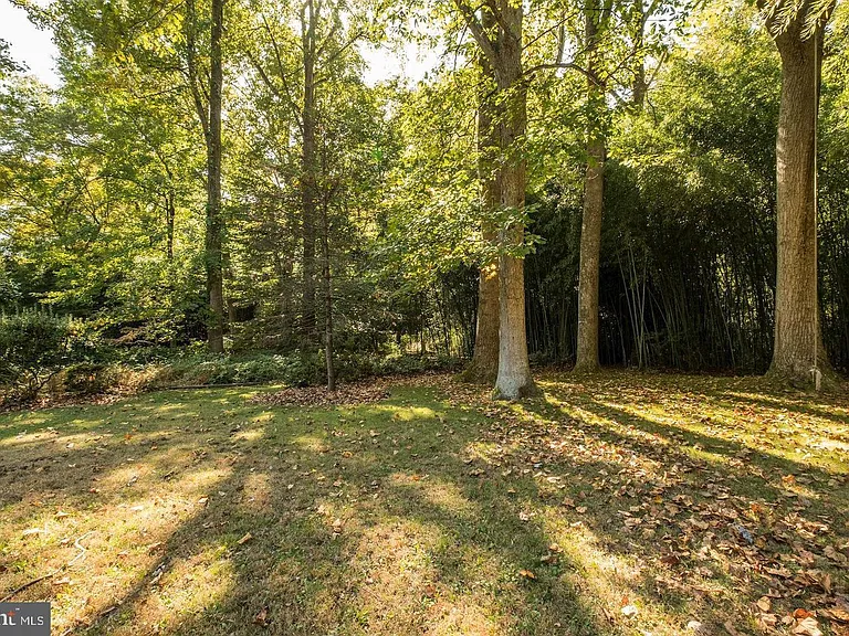 6710 Persimmon Tree Rd — Photo 38
