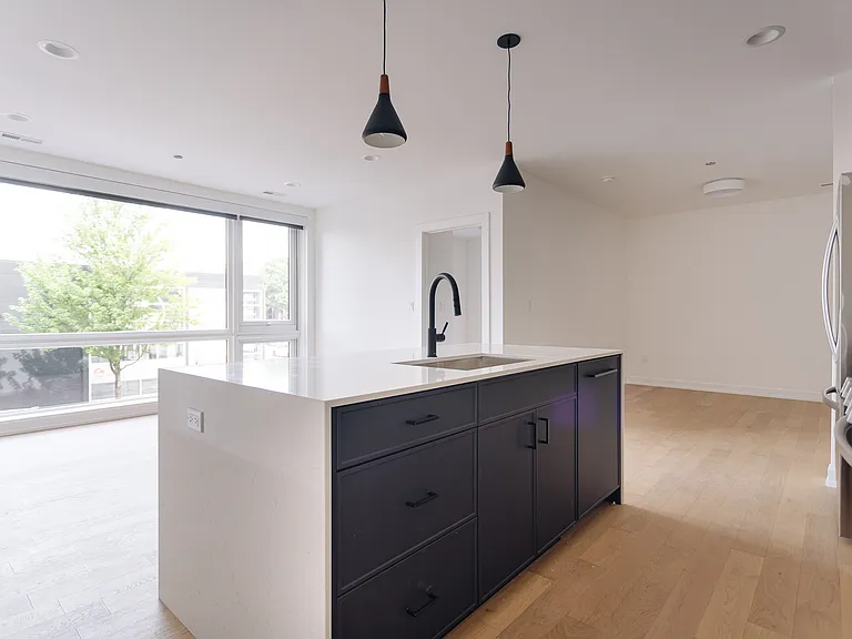 2 Bedroom, 2 Bath (05 Tier)