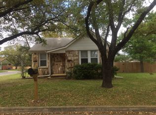 1411 Bennett St, Bryan, TX 77802