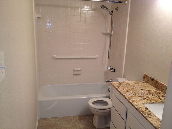 4th image of 3505 Hanover Ln