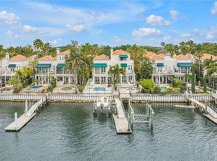 1133 Abbeys Way, Tampa, FL 33602