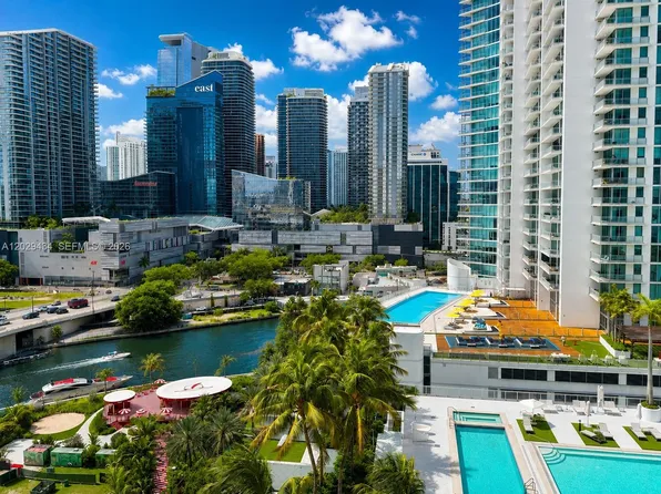 90 SW 3rd St APT 1703, Miami, FL 33130