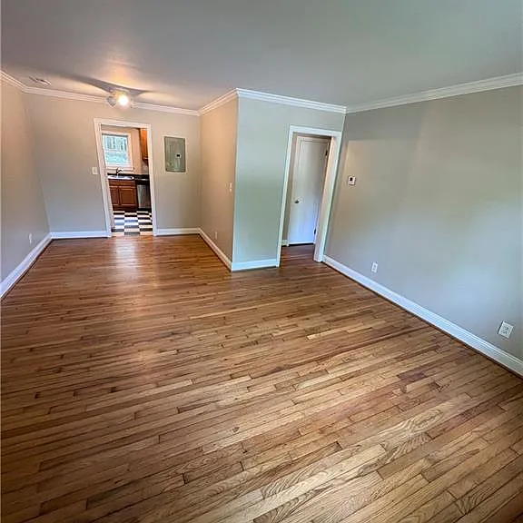 515 Allen Rd NE #A — Photo 3