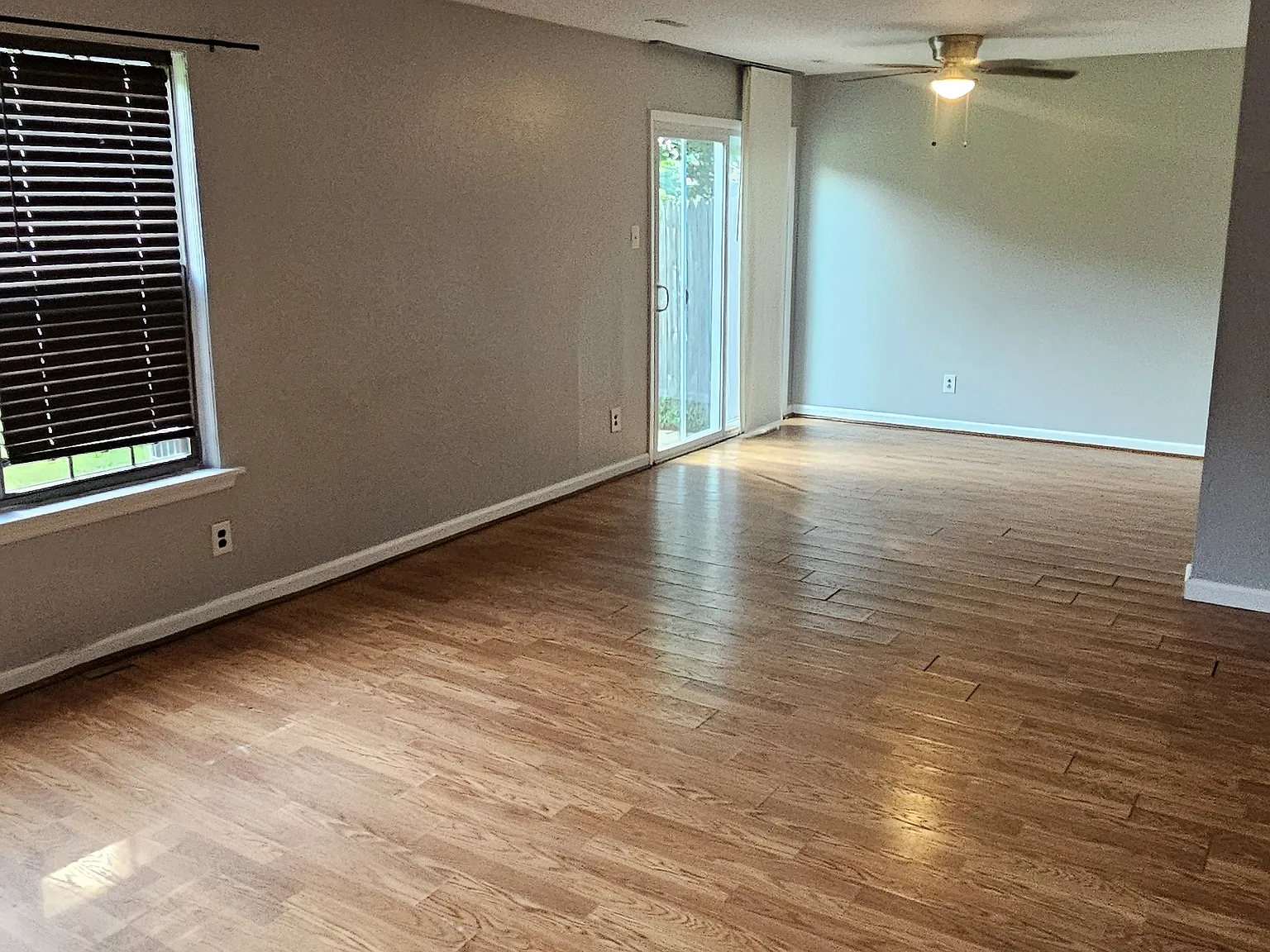 2 bed, 1.5 bath, 1200 sqft, $1,935 — Photo 4
