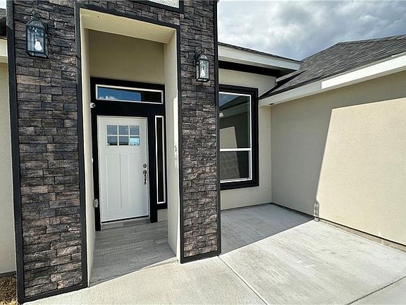 2nd image of 2700 Kingdom Dr