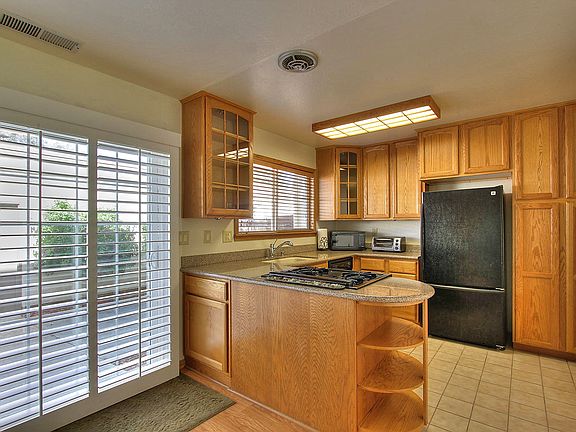 5th image of 3066 Ironside Ct