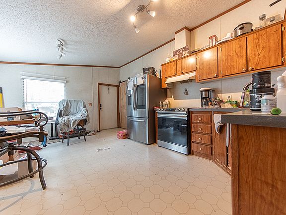 3rd image of 6190 W County Road 175 N
