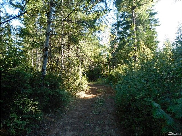 2nd image of Trudeau Mountain Rd