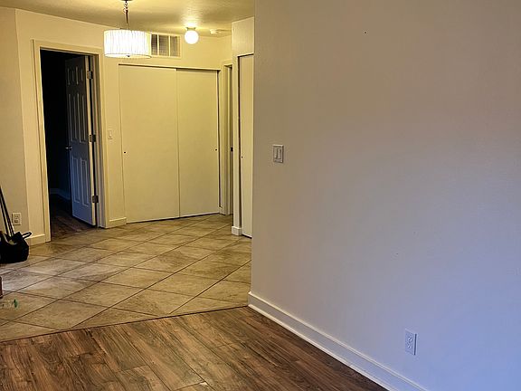 3rd image of 1790 E Keysview Ct APT 11