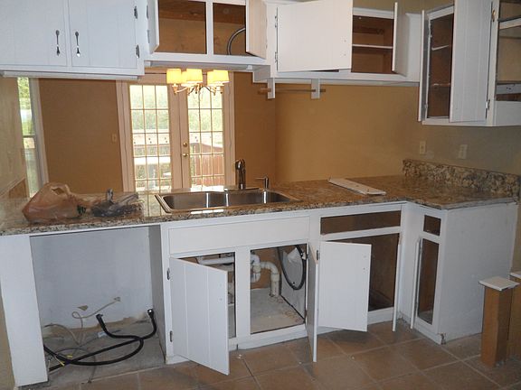 2nd image of 5089 Brittany Dr