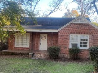 1906 E Broad Ave, Albany, GA 31705