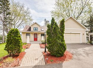 28495 Johnson Ln, Chisago City, MN 55013