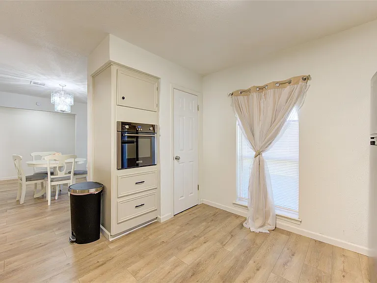 16523 Rawhide Trl — Photo 6