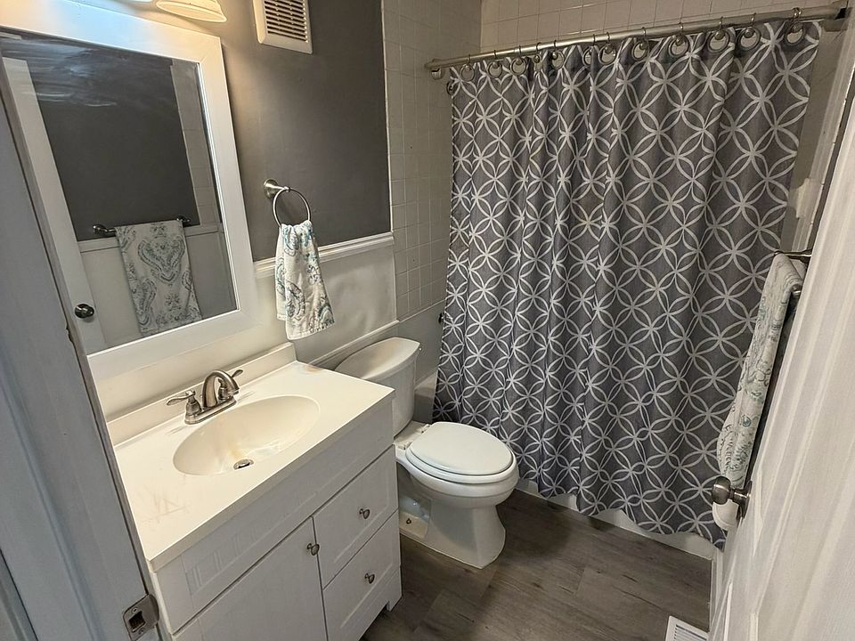 2nd image of 132 Mann Ave #1