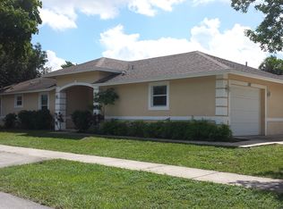 152 Walker Ave, Greenacres, FL 33463
