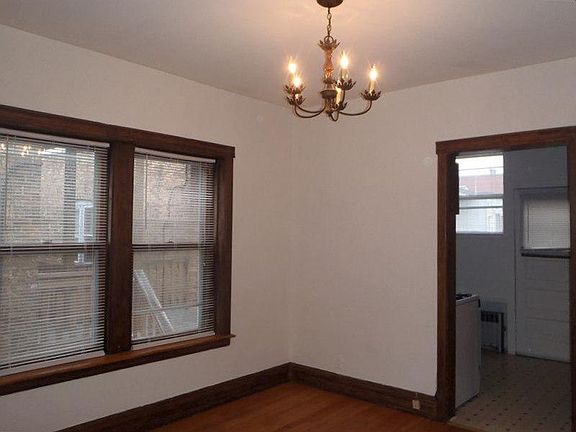 3rd image of 4201 N Ashland Ave APT 1