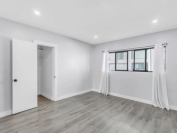 4th image of 11661 Montana Ave APT 10