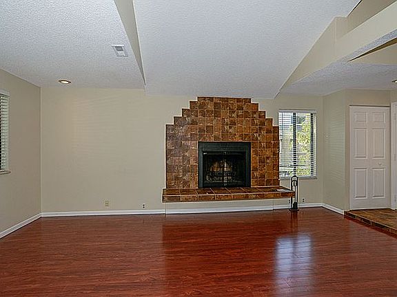 2nd image of 6550 E Mississippi Ave APT 3