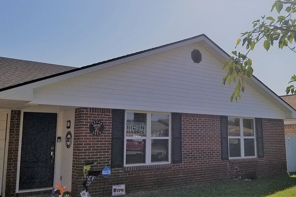 1st image of 307 Thornridge Dr