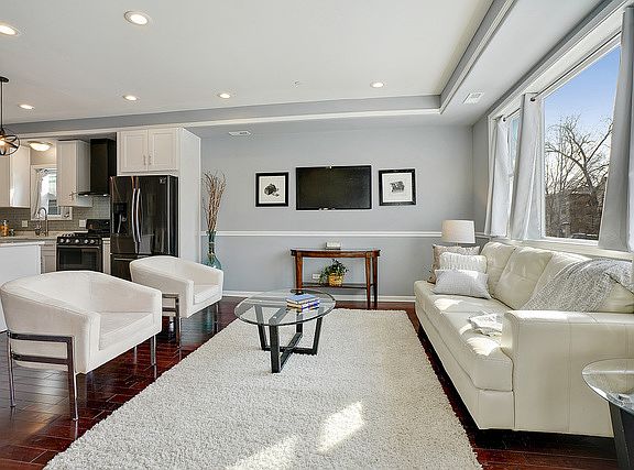 5th image of 2419 N 75th Ct