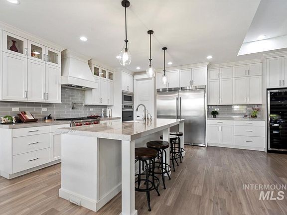 5th image of 2889 E Columbus River Ct
