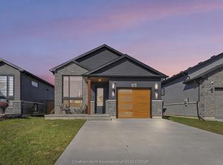 13 Baffin Way, Chatham Kent, ON N7L0A6