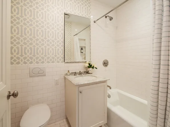 180 East 93rd Street 2 image 15 of 15