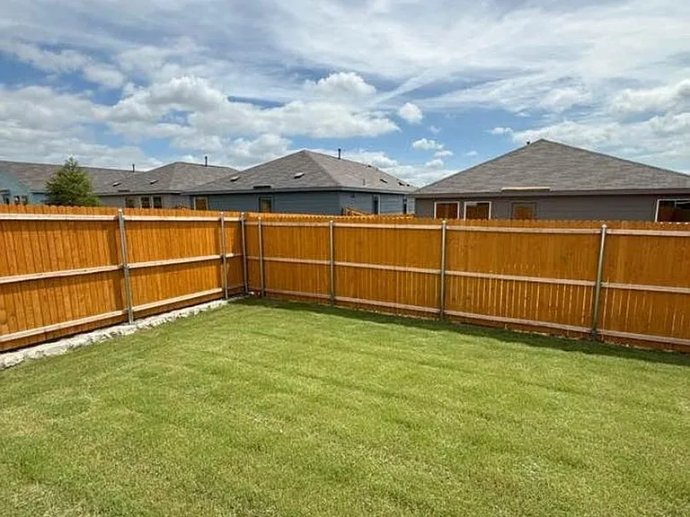 3911 Ontario Way — Photo 26