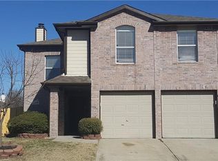 2806 Hawthorne Ln, McKinney, TX 75071