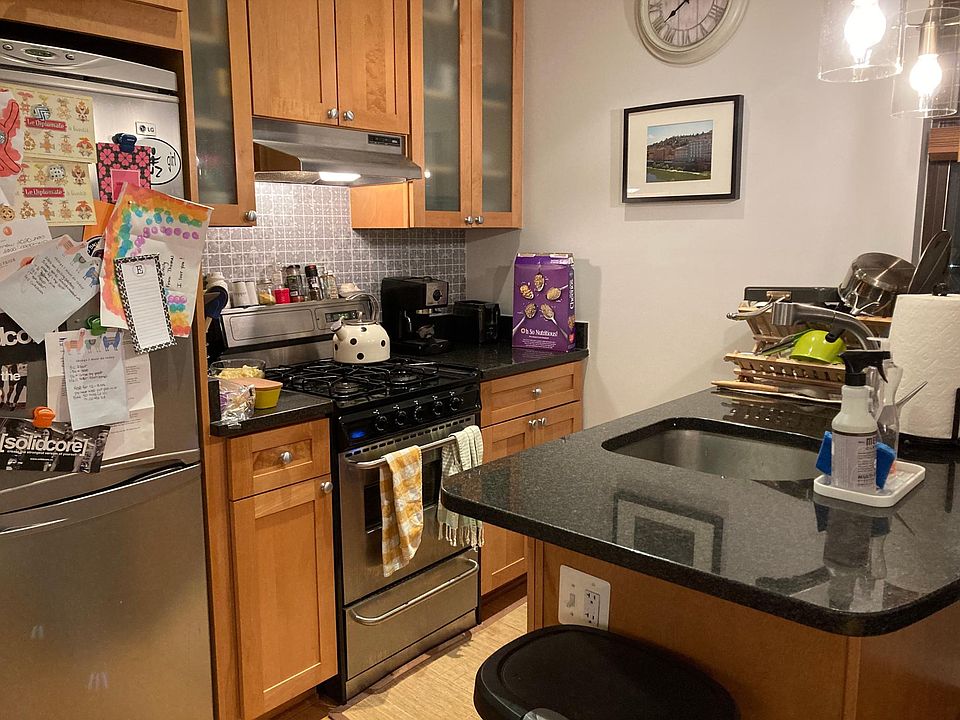 Kitchen- gas stove with a dishwasher