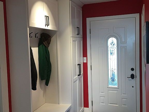 Entry Custom Storage