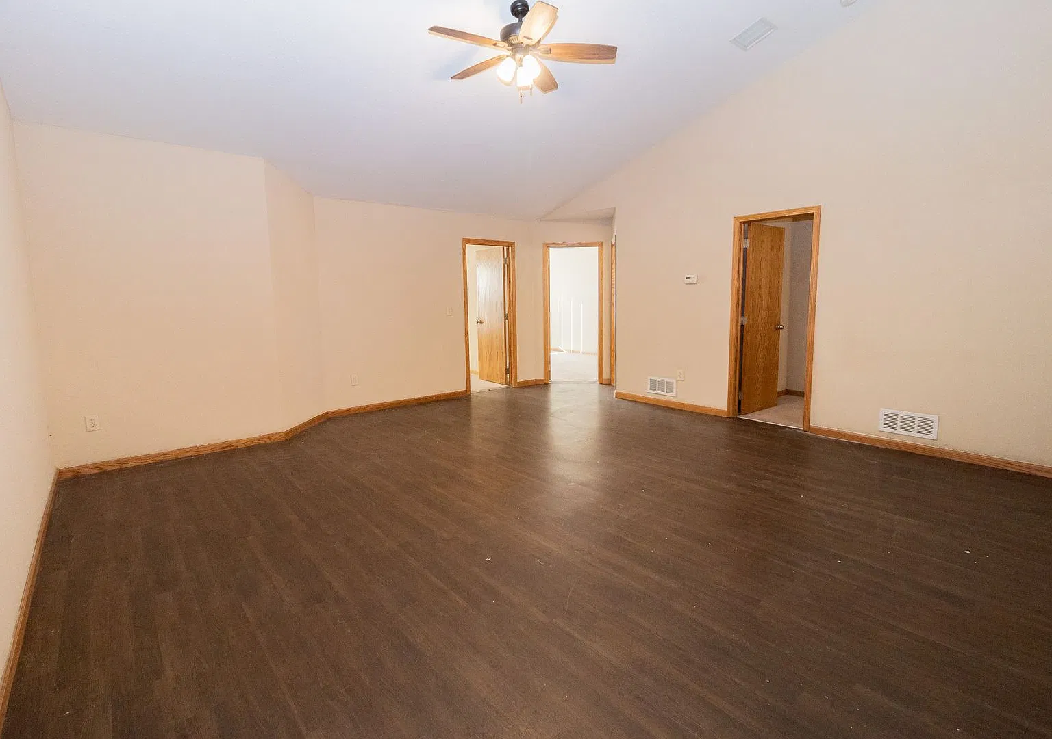 Affordable rental — Photo 3