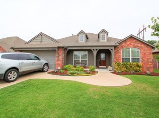 2116 E Queens St, Broken Arrow, OK 74012