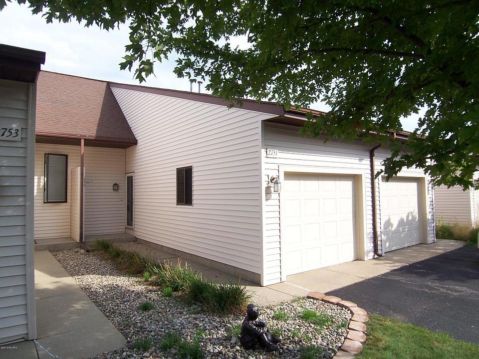 1st image of 2751 Stonebluff Dr SW #87