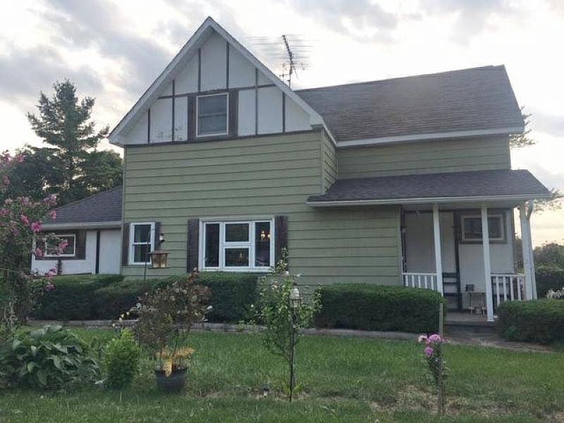 1st image of 2304 Black River St
