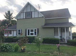 2304 Black River St, Deckerville, MI 48427