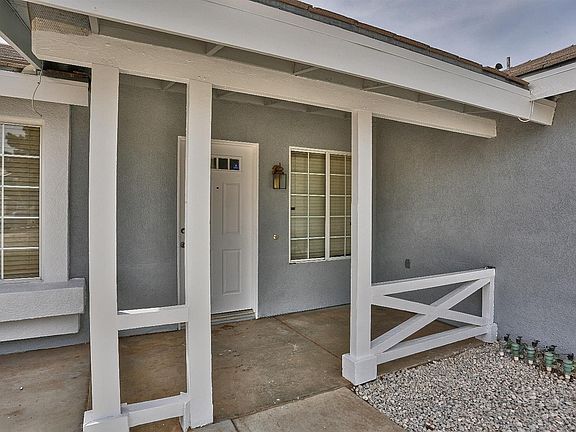 3rd image of 10531 Teakwood Way