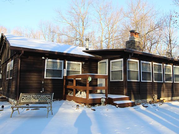 4th image of 79 Twin Lake Rd