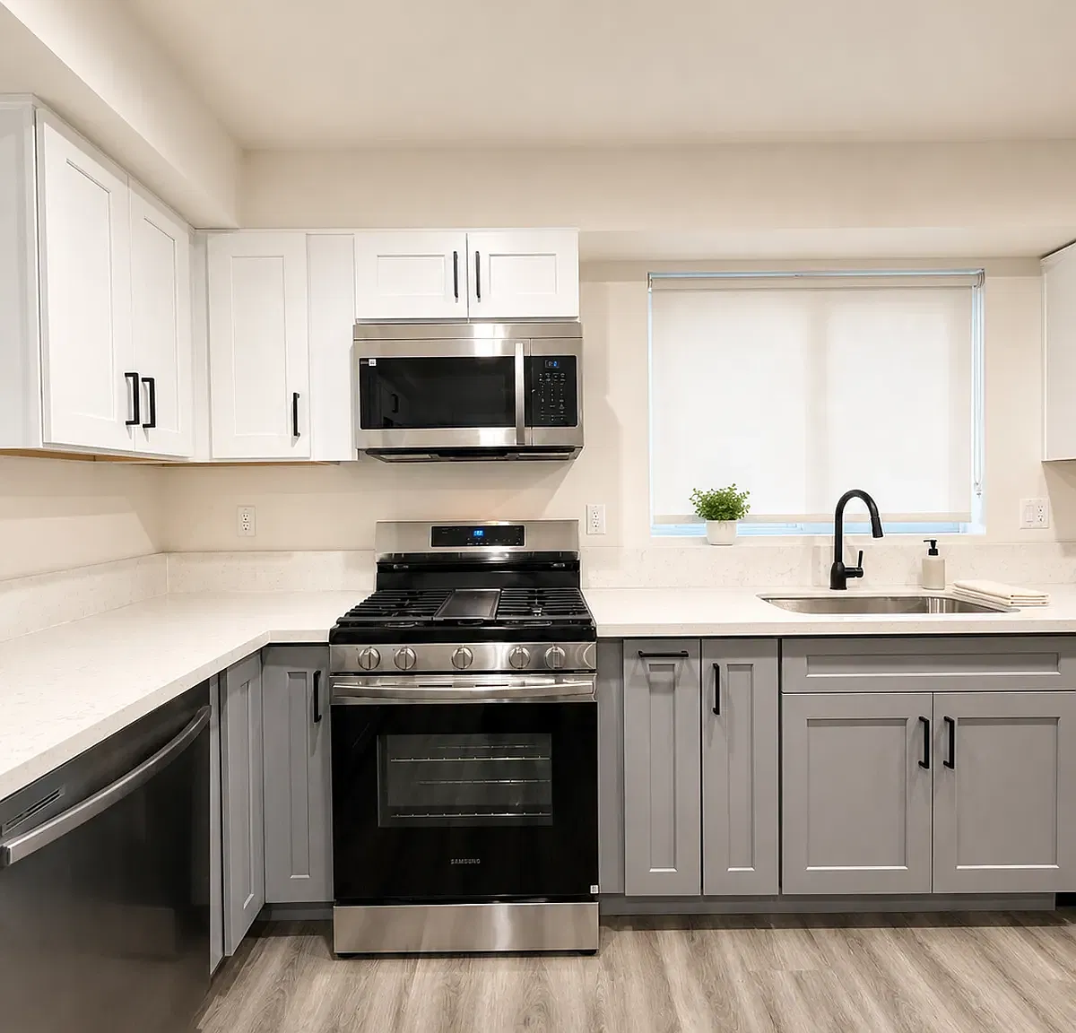 3 bed, $1,228 — Photo 2