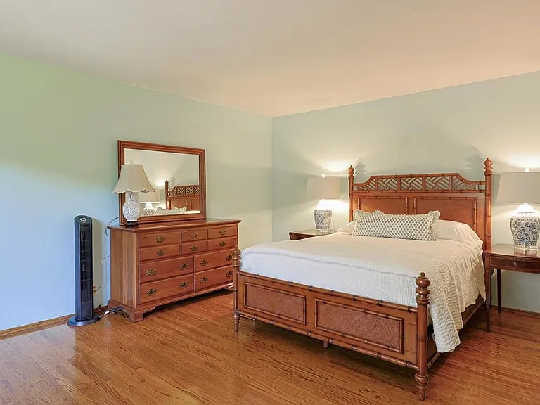 610 Country Club Ln — Photo 44