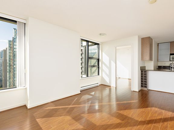 2nd image of 977 Mainland St #2509