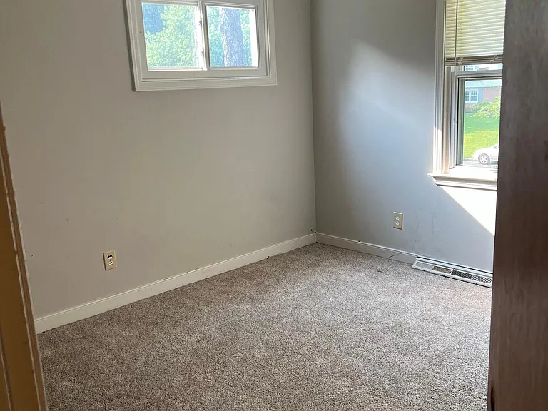 8421 Kalb Rd — Photo 9