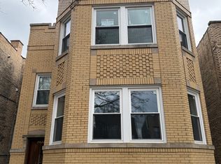 2827 W Lunt Ave APT 1, Chicago, IL 60645