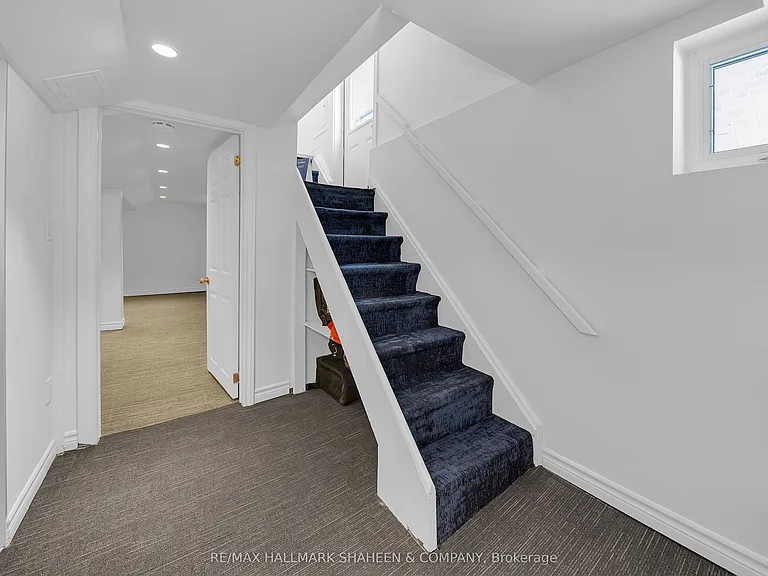 146 Cranbrooke Ave #BSMNT — Photo 3