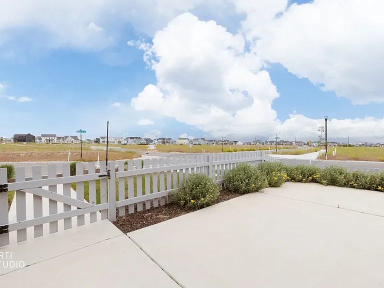 6623 W Meadow Grass Dr — Photo 29