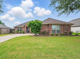 316 Village Pkwy, Crowley, TX 76036